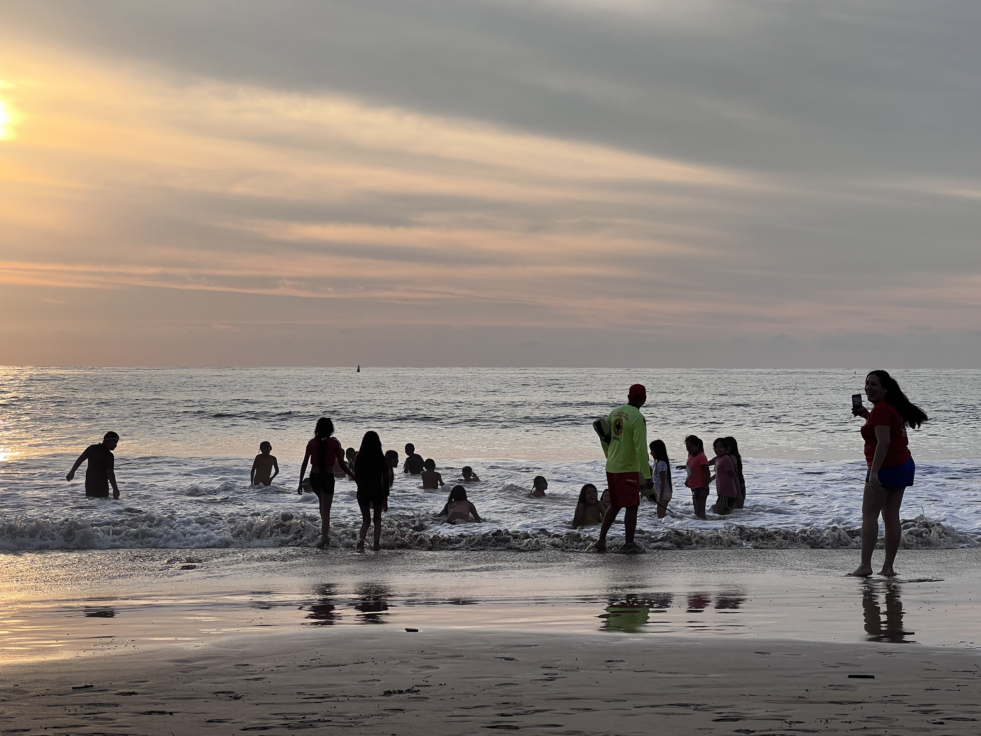OLAS DE AMOR