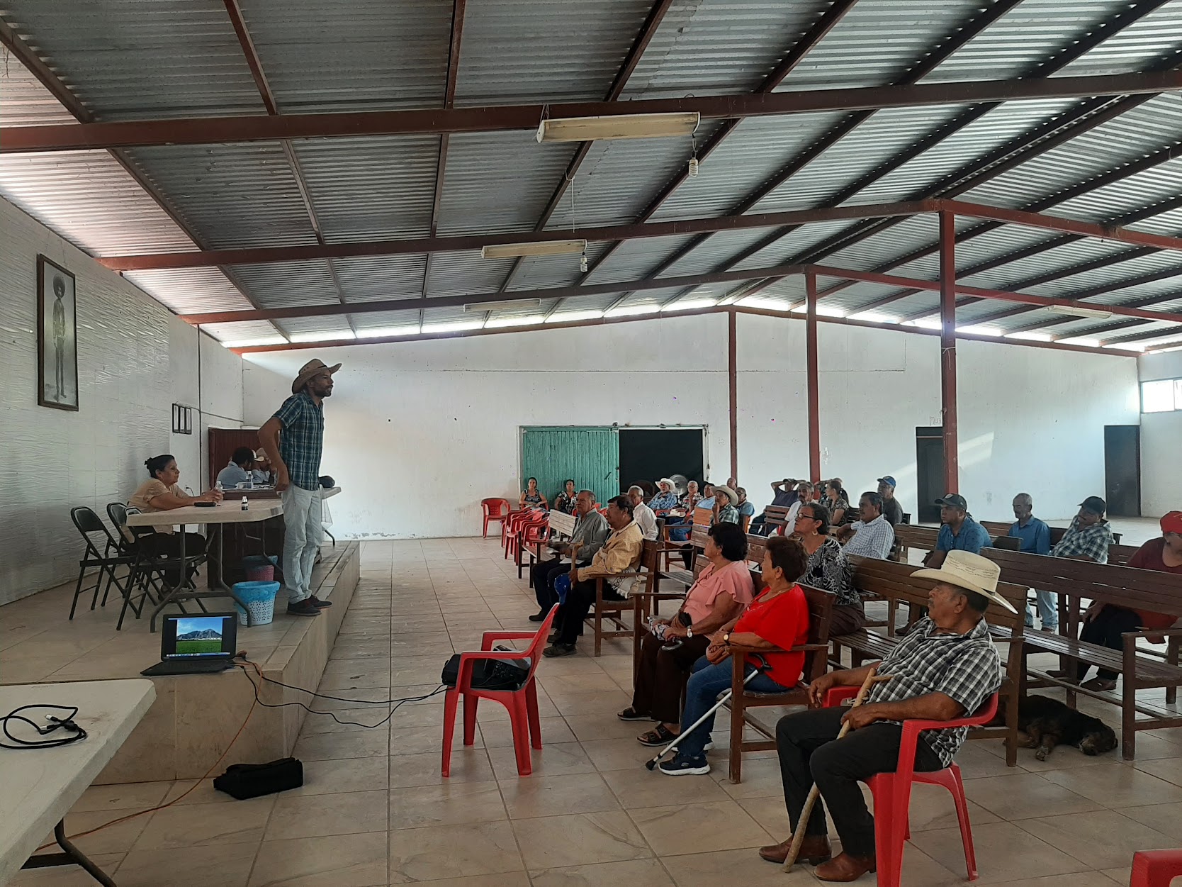 Asamblea El Conde 5