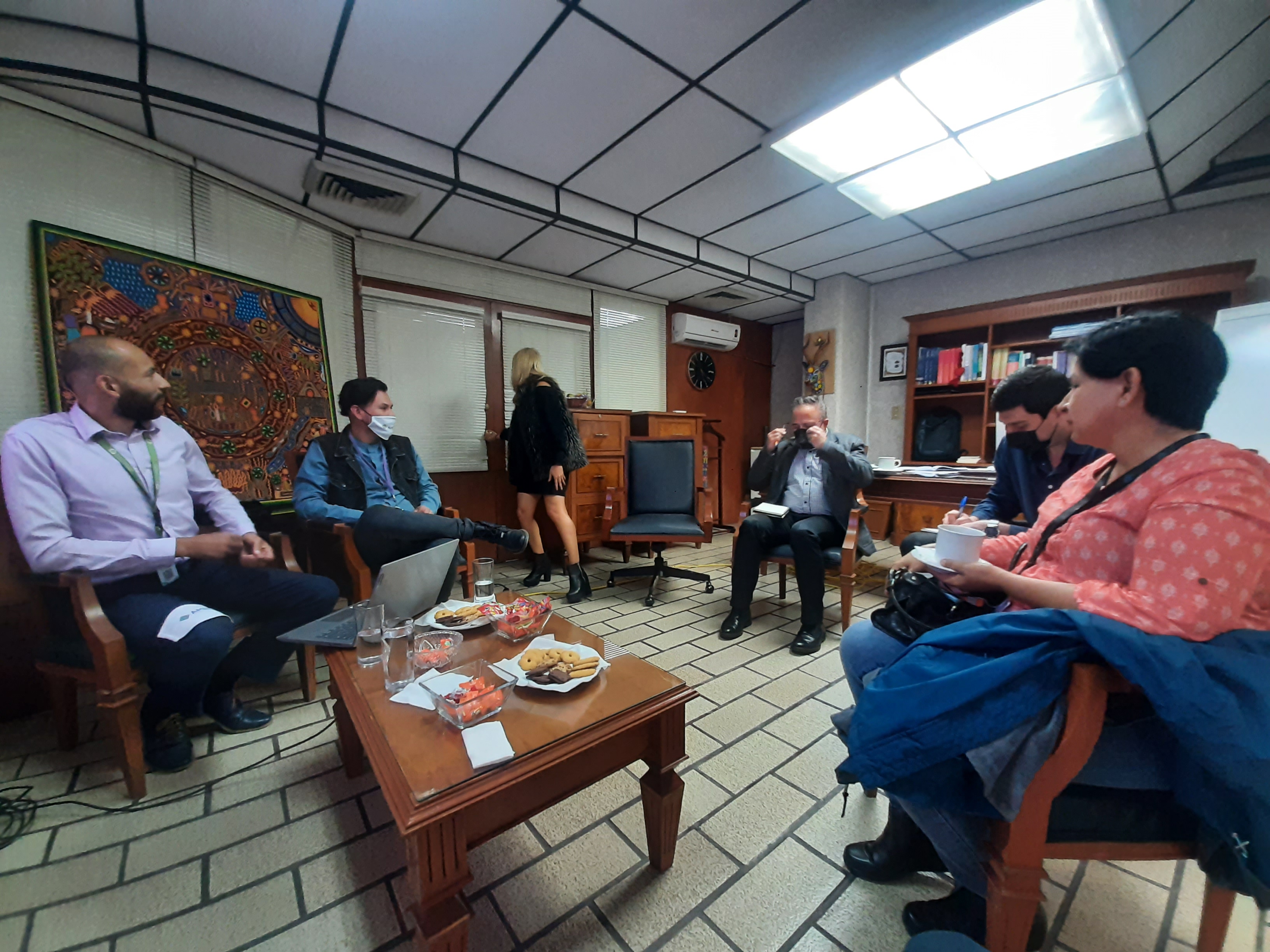 Presentación con Secretario